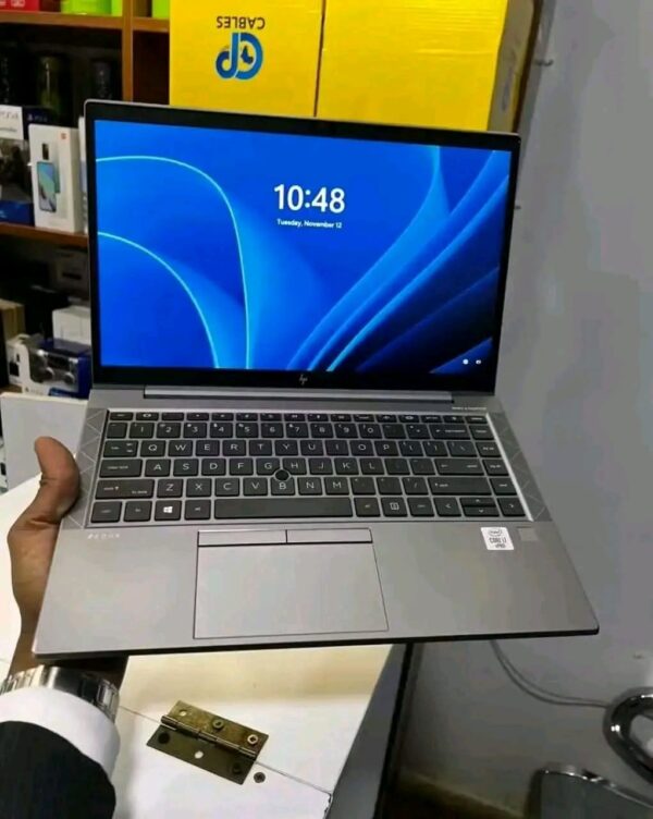 HP ZBook 14 G7 Workstation – Intel Core i7-10810U, 32GB RAM, Quadro P520, Touch