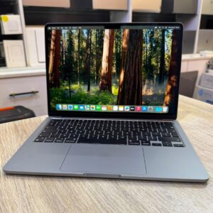 MacBook Air M2 (2022) 8GB/256GB SSD | 95% Battery Health | Low Cycle Count 184